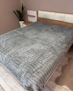 Heavy Throwblankets for Bed and Couch