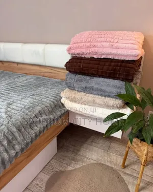 Heavy Throwblankets for Bed and Couch