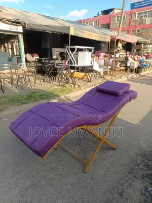 Purple and Gold Lash Bed