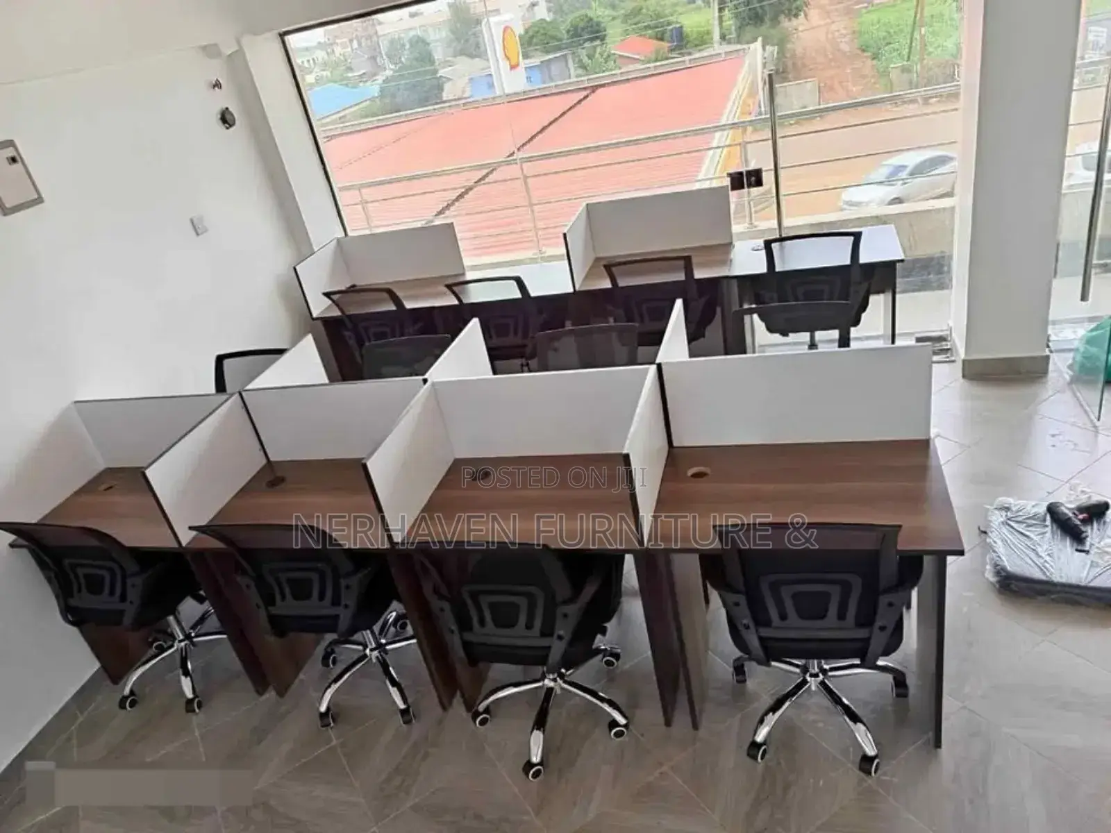 Compact Workstation Desks – Save Space, Boost Productivity