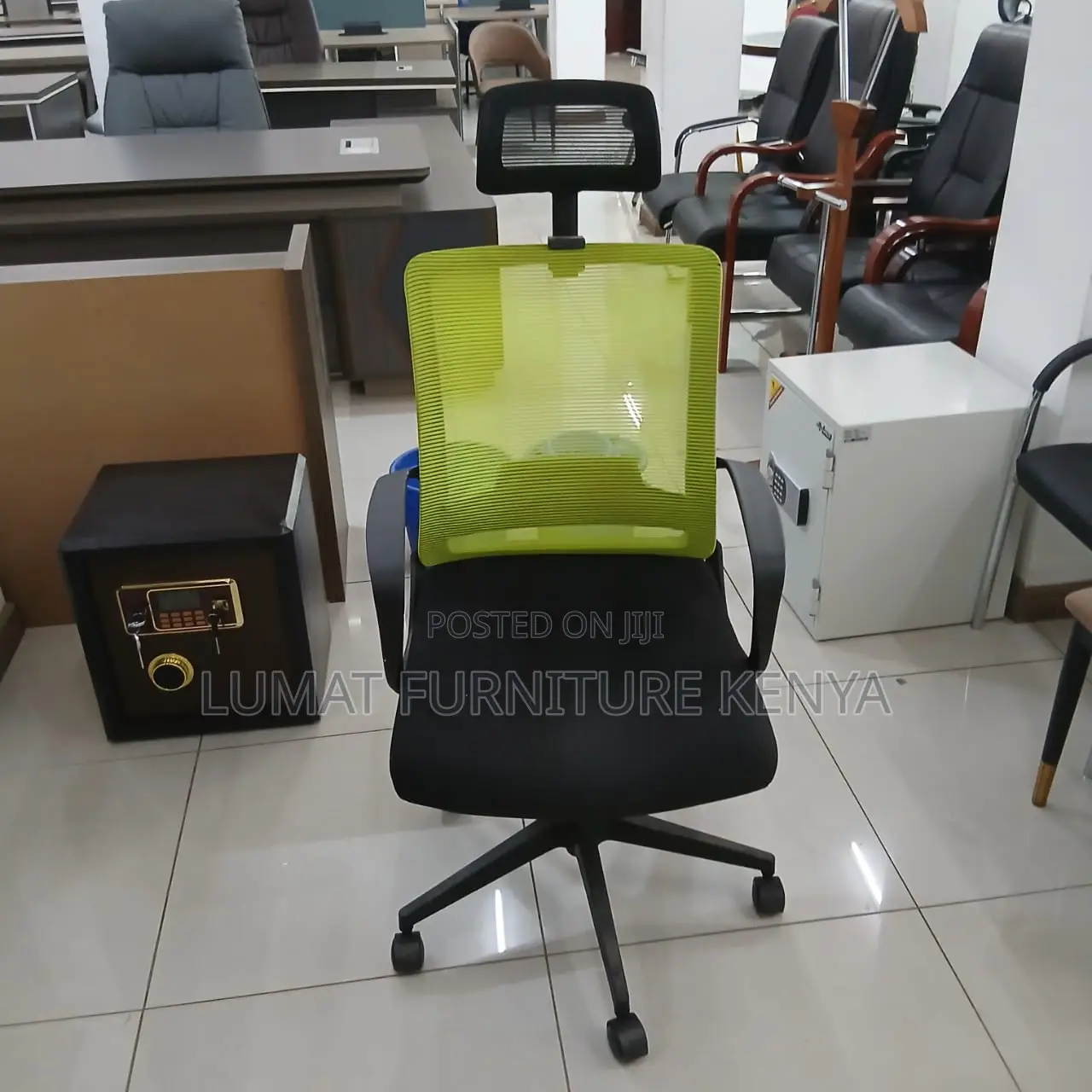 Mesh Green Back Ergonomic Seat