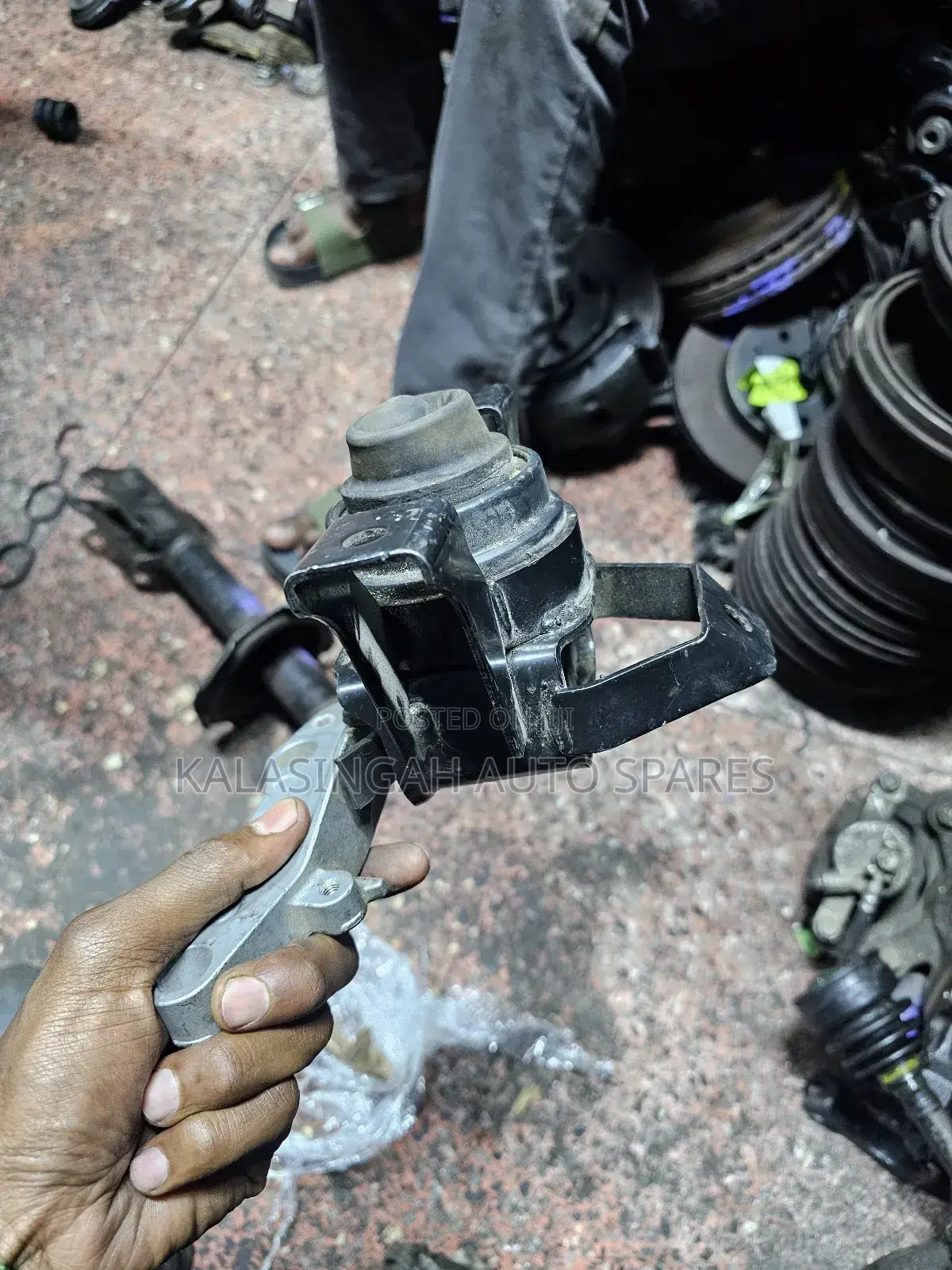 Swift Engine Mounting New Model