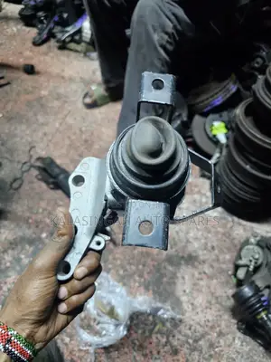 Swift Engine Mounting New Model