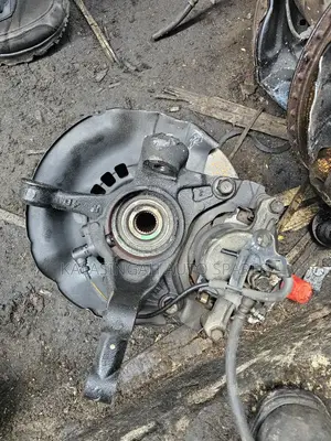 Front Hub For Noah Voxy
