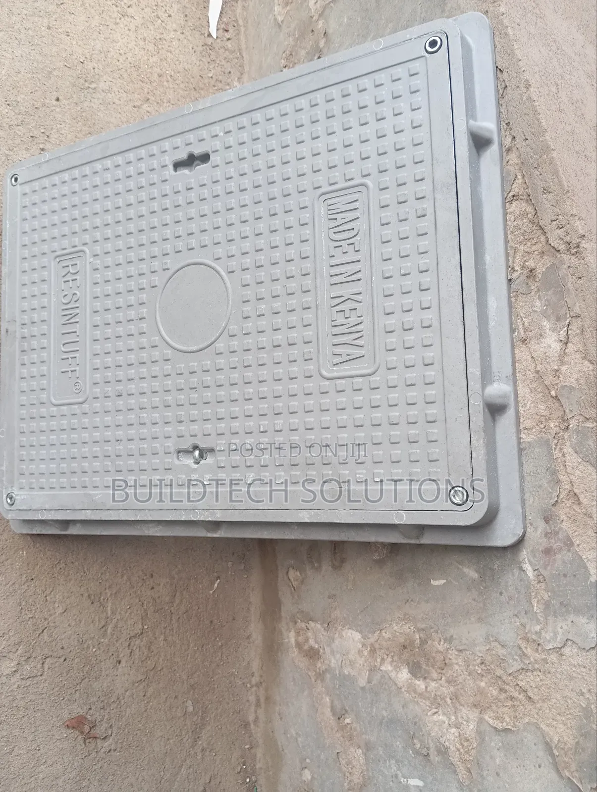 450×600 Mm Locable Composite Manhole Cover