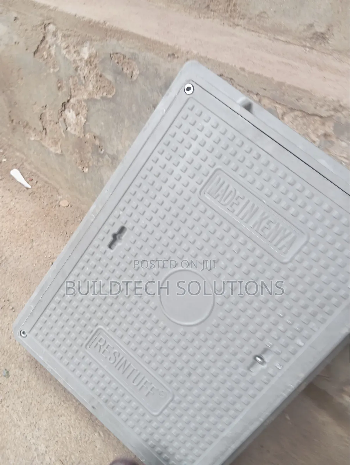 450× 600 Mm Locable Fibreglass Manhole Cover