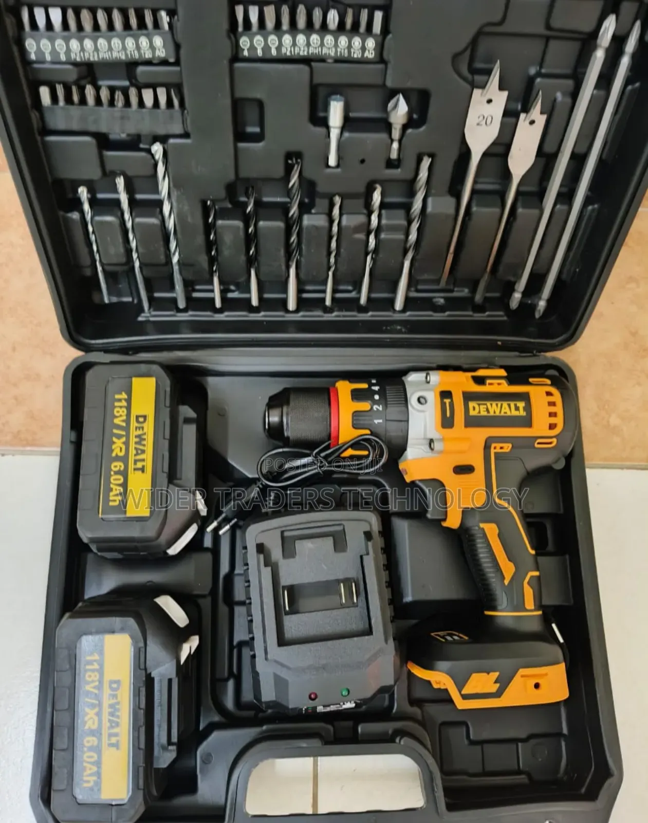 Dewalt 118v Xr Cordless Hammer Drill