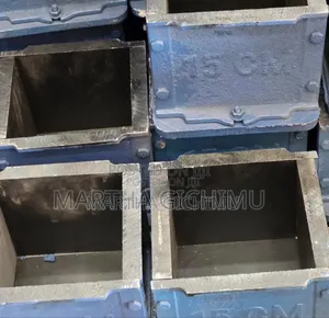 Cast Iron Construction Cube Moulds