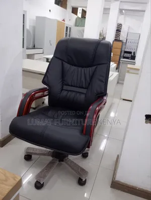 Fixed Executive Office Chair