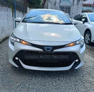 Toyota Corolla 2018 White