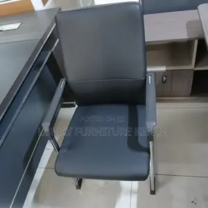 Modern Mid Back Leather Visitors Chair
