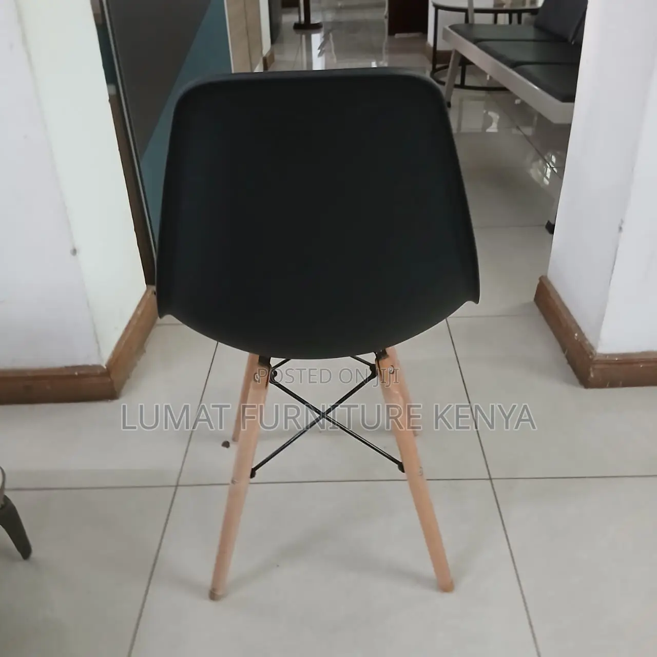 Eames Modern Black Dinning/Office Chair