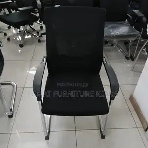 Modern Conference/Visitors Mesh Office Chair