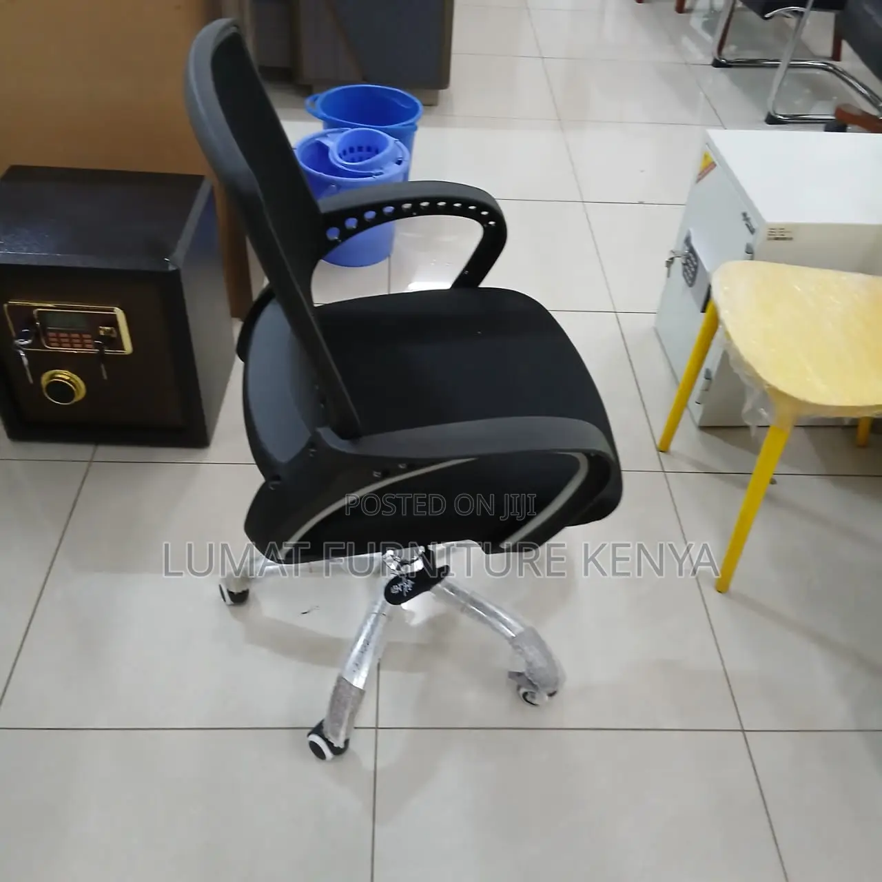 Strong Mesh Modern Secretarial Office Seat