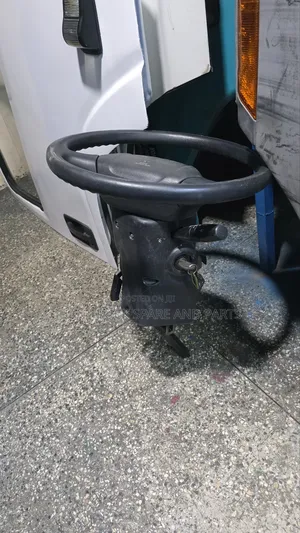 Hino 500 Steering Wheel Column