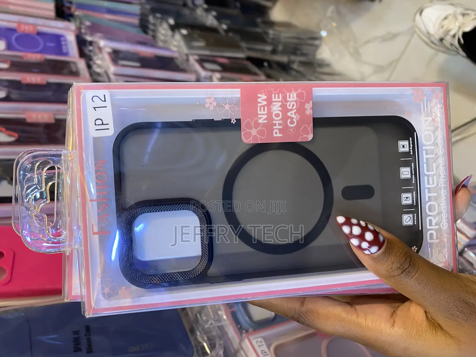 Aetech Magnetic Case for iPhone 12 Translucent Matte