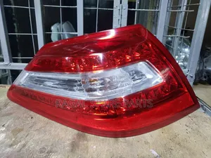 Teana Taillight LHS