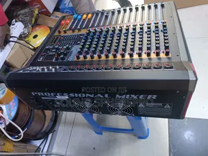 Pevpro Vx-120 12 Channel Powered Mixer