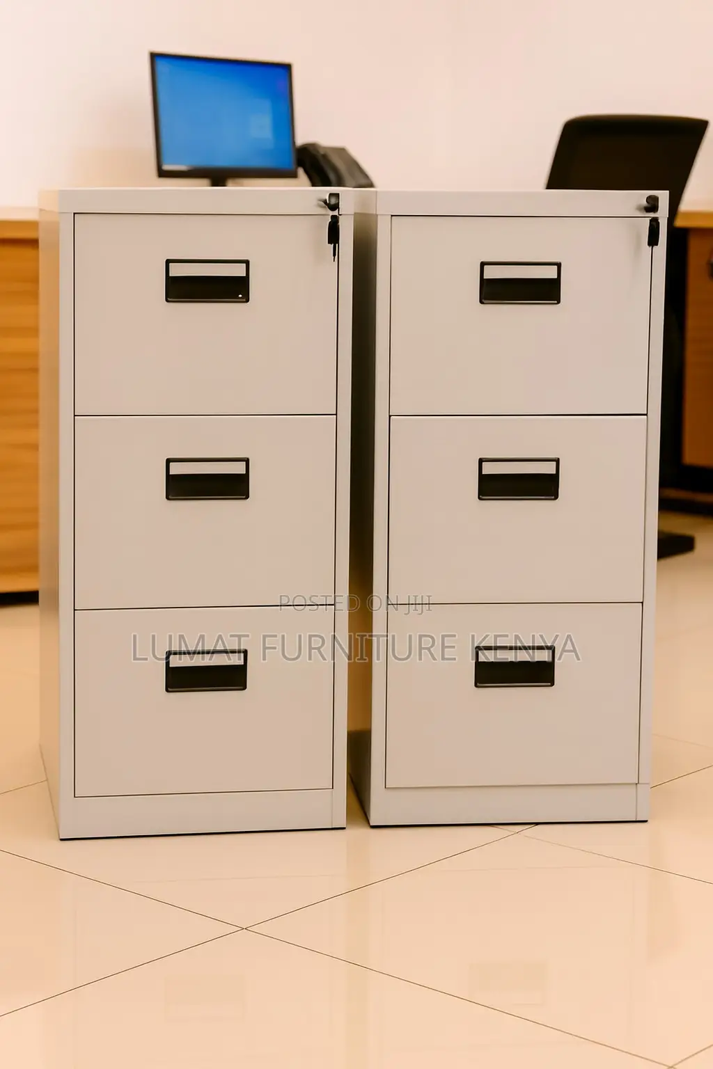 Metallic Filing Cabinet