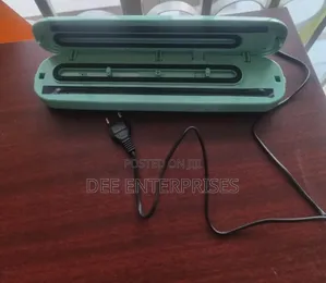 Vacuum Sealer Machine (Fast Sealing)
