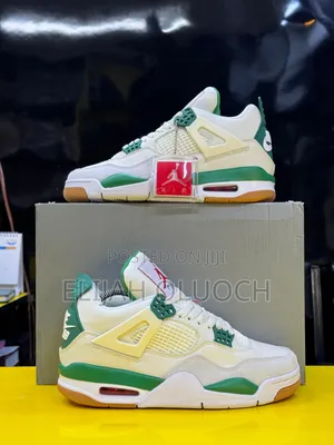 Nike Sb  Air Jordan 4 
*“ Pine Green“