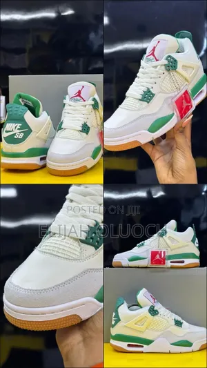Nike Sb  Air Jordan 4 
*“ Pine Green“