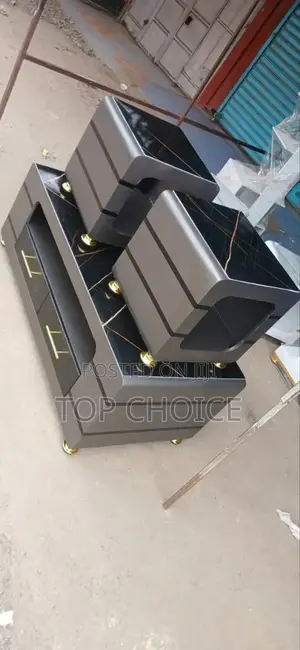 Modern Coffee Table With Two Stools