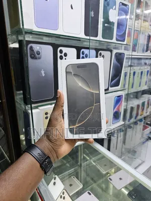 New Apple iPhone 16 Pro Max 256 GB Black