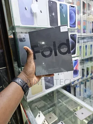 New Samsung Galaxy Z Fold4 256 GB Black