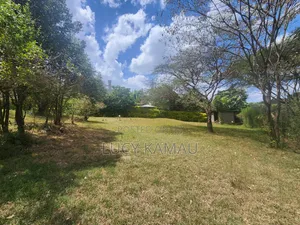 3⁄4 Acre Gem Fronting River and Nairobi National Park