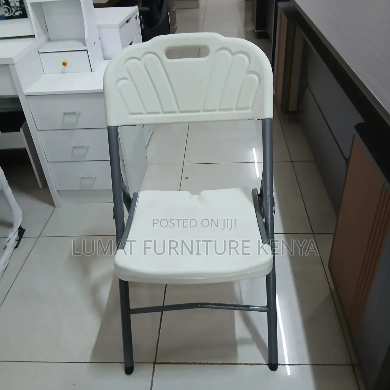 Modern Foldable Training Chair