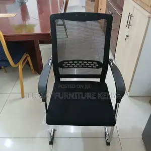 Confortable Conference Mesh Chair