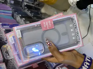 Elmo3ezz Transluscent Magnetic Samsung Galaxy A16 Case