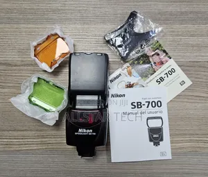 Nikon Sb-700 Af Speedlight