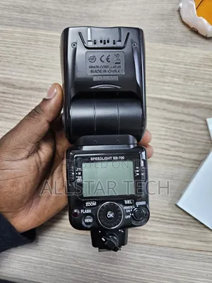 Nikon Sb-700 Af Speedlight