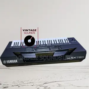 Yamaha PSR Sx720 Touch Sensitivity Keyboard