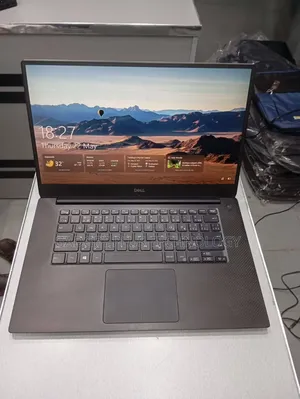 Laptop Dell Precision 5530 16GB Intel Core i7 SSD 512GB