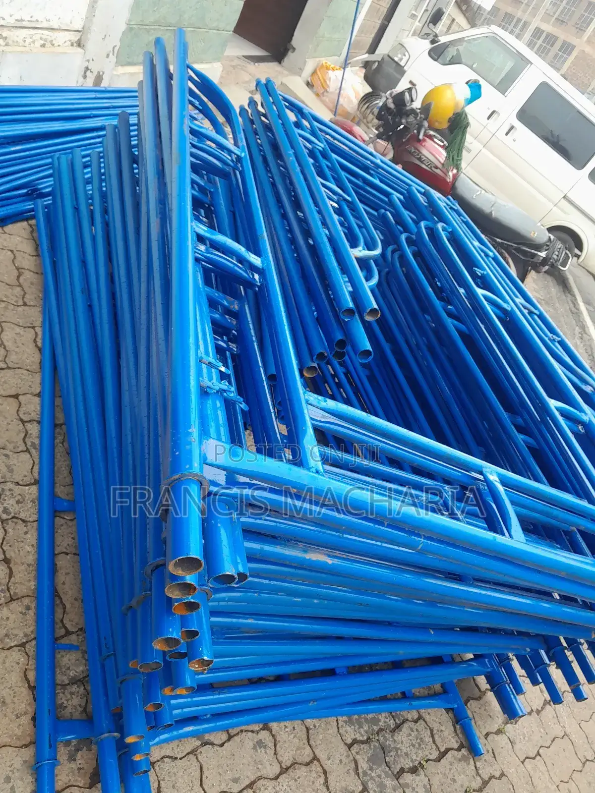 H-Frame Connected Scaffolding Ladder