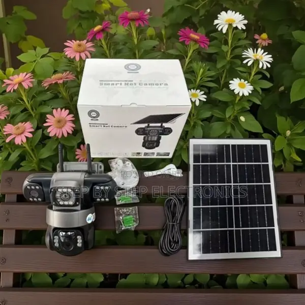 PTZ Rotating 4g Triple Lens Solar Security Camera 8w High Power