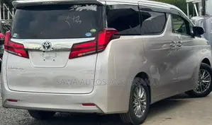Toyota Alphard 2019 White