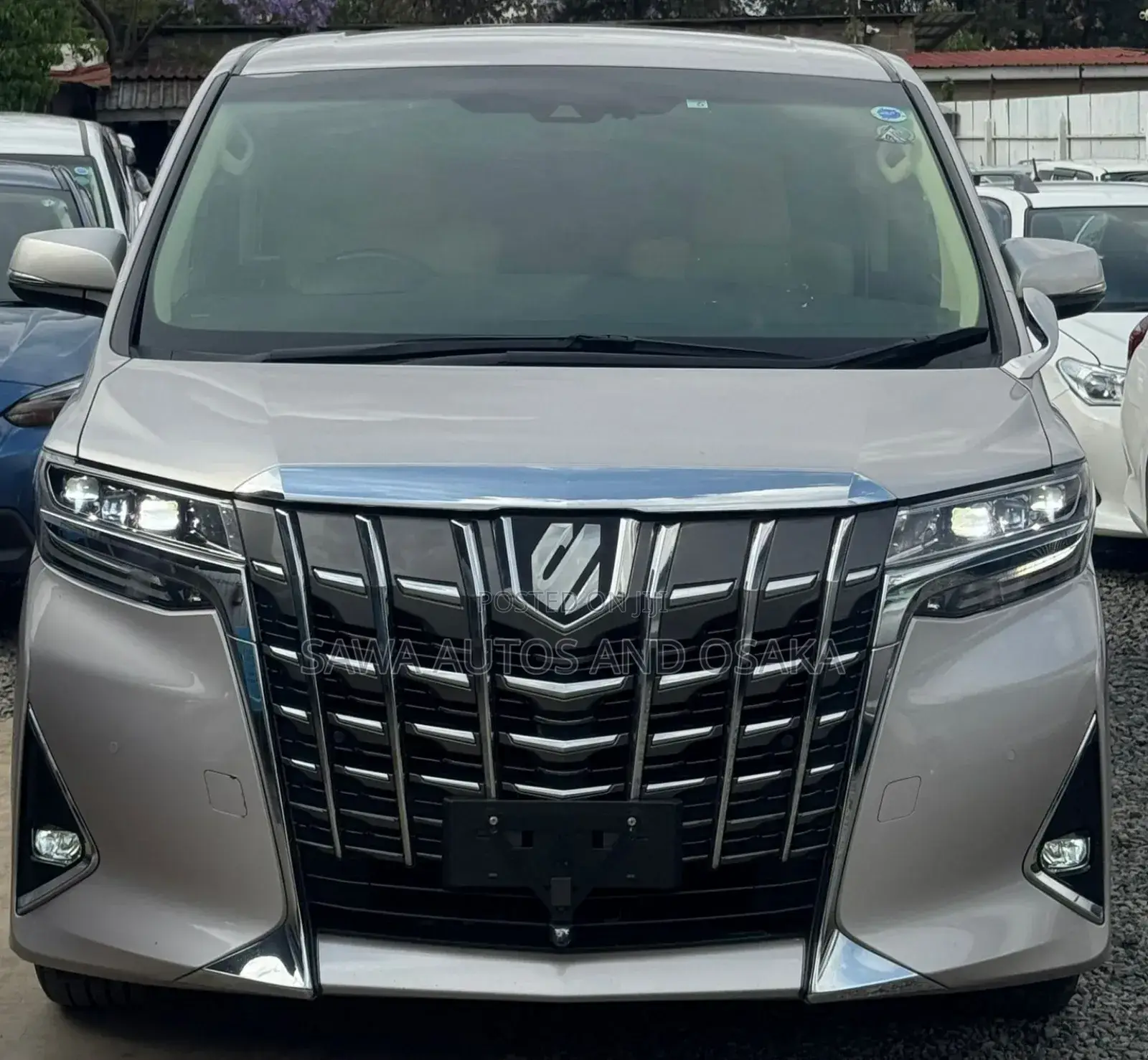 Toyota Alphard 2019 White