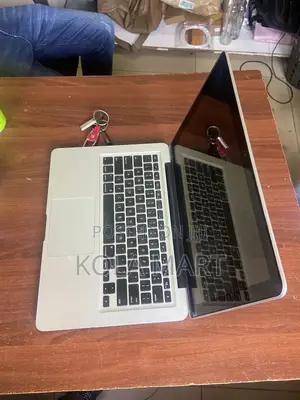 Laptop Apple MacBook Pro 8GB Intel Core I5 HDD 500GB
