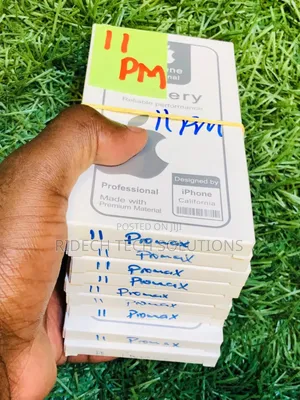 iPhone Batteries Screens