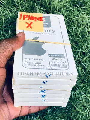 iPhone Batteries Screens