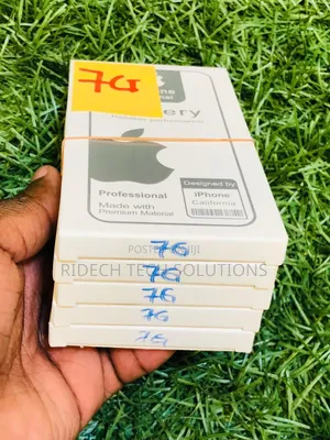 iPhone Batteries Screens