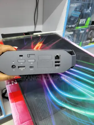 Desktop Computer HP Z2 G4 Mini 16GB Intel Core I7 SSD 512GB