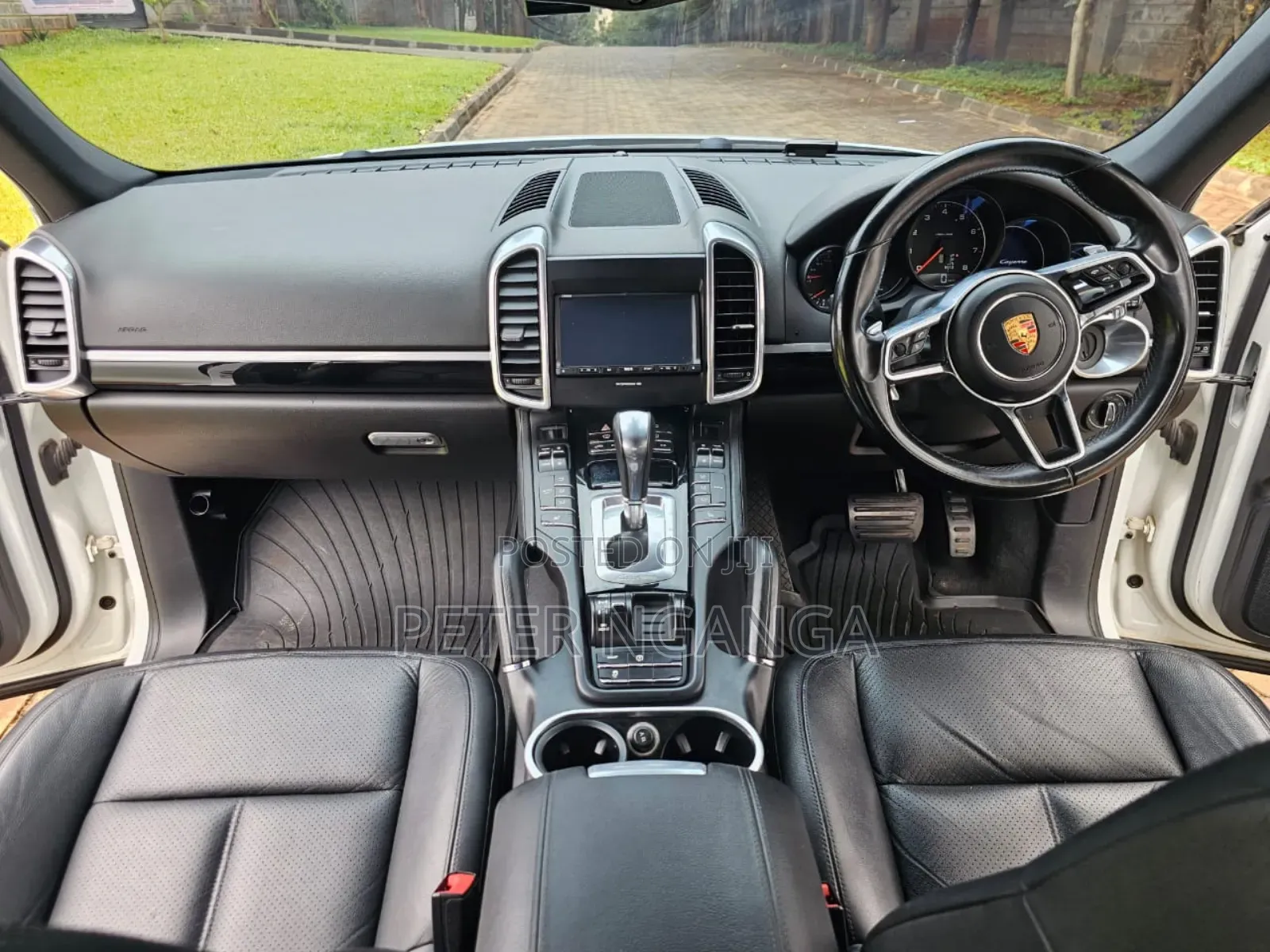 Porsche Cayenne S AWD 2016 White