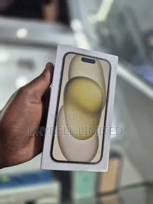 New Apple iPhone 15 128 GB Yellow