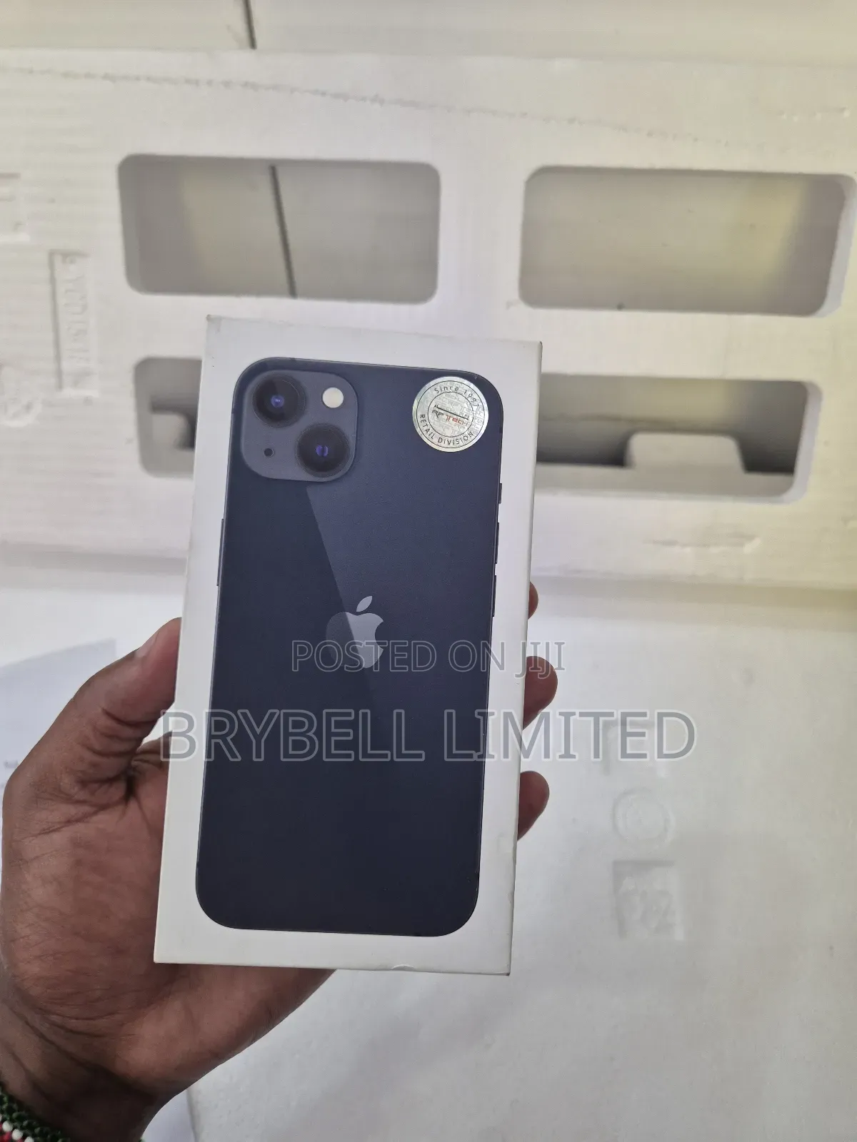 New Apple iPhone 13 128 GB Black