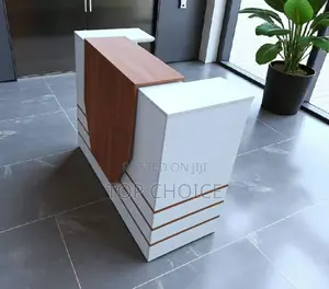 Front Office Receptionist Desk
